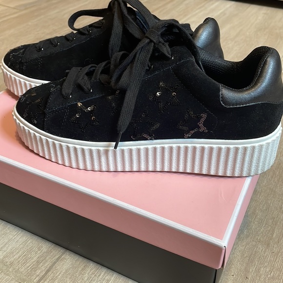 ☀️☀️Luxury Rebel Black LR -Tinella so cute sequence star sneakers☀️☀️☀️ - Picture 6 of 10